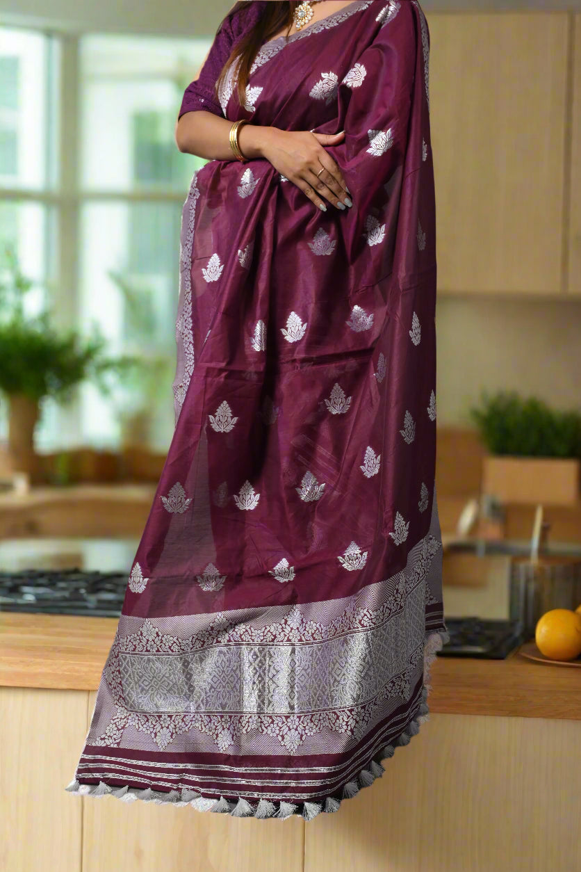 Assam Handmade Magenta & White Mix Pat Silk Mix Sarees